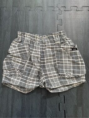 Fith kids black & white plaid shorts